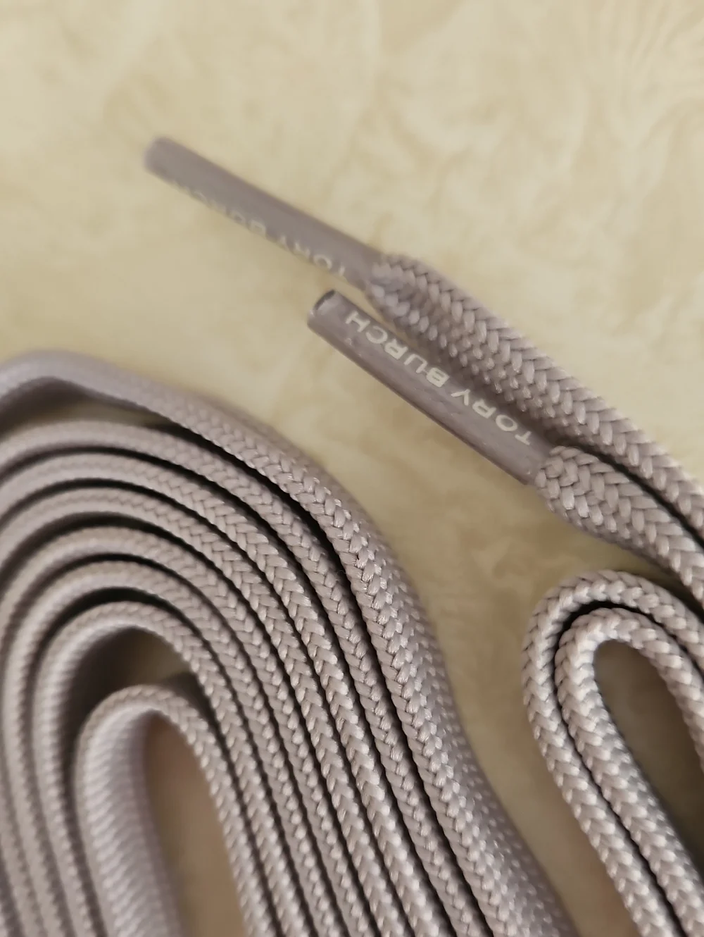 Tory Burch Shoelaces, 48